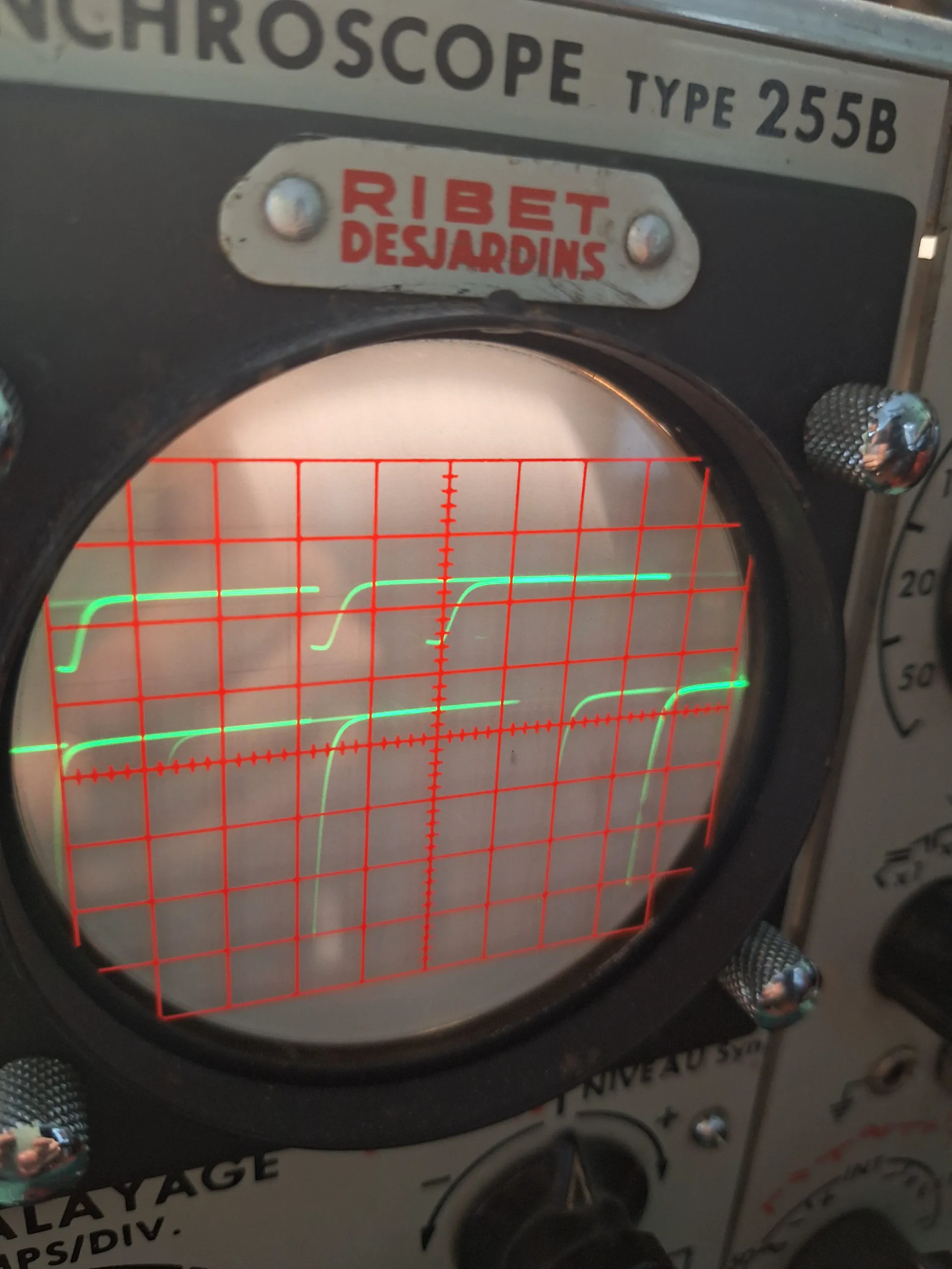 Restauration oscilloscope Ribet-Desjardins 255B