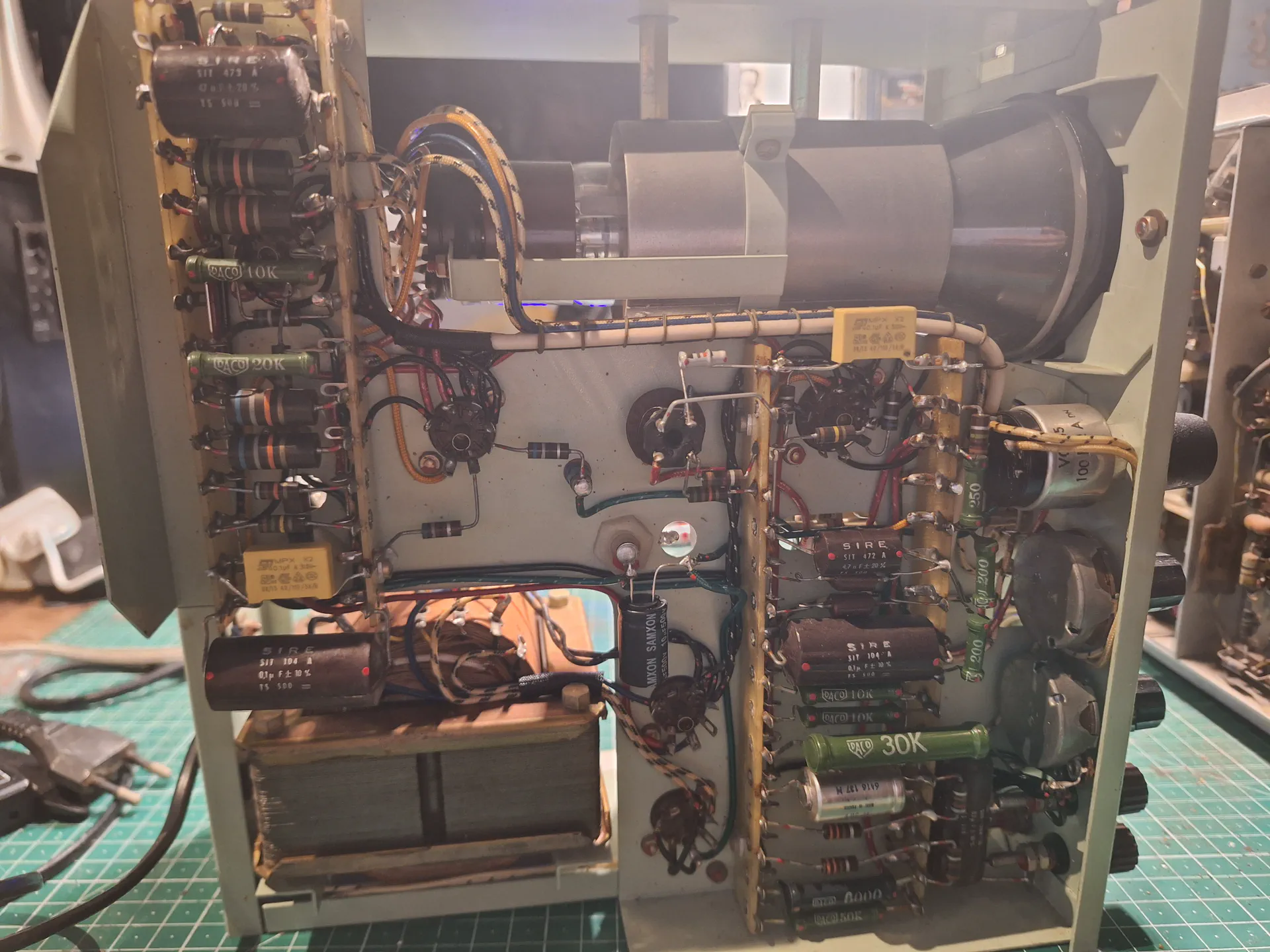 Recappage oscilloscope CRC OC320