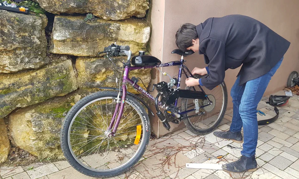 Le Vélo-Moteur